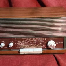 Radios de válvulas: RADIO PHILIPS MODELO VERONA DE 1969, FM. 220V.EXCELENTE ESTADO Y FUNCIONAMIENTO ( VER VIDEO). Lote 312807693