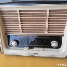 Radios de válvulas: ANTIGUO RADIO DE VALVULAS TELEFUNKEN. MODELO U-1535 RONDALLA. DE BAKELITA.. Lote 322612163