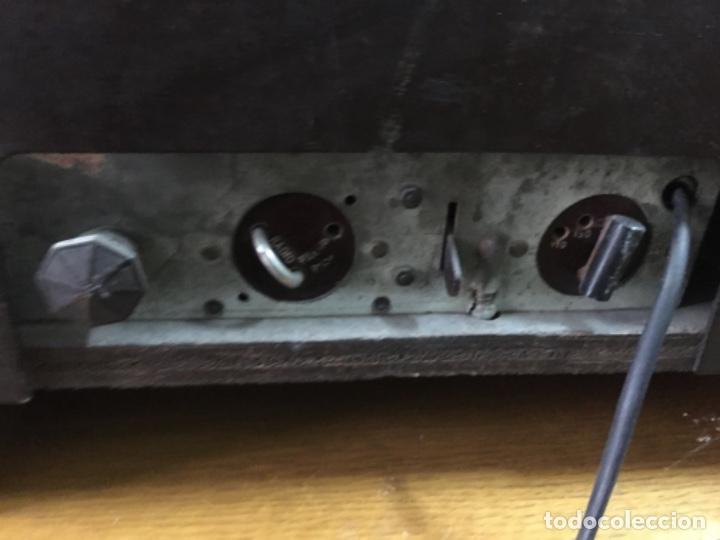 Radios de v&aacute;lvulas: Radio antigua a v&aacute;lvulas - Foto 5