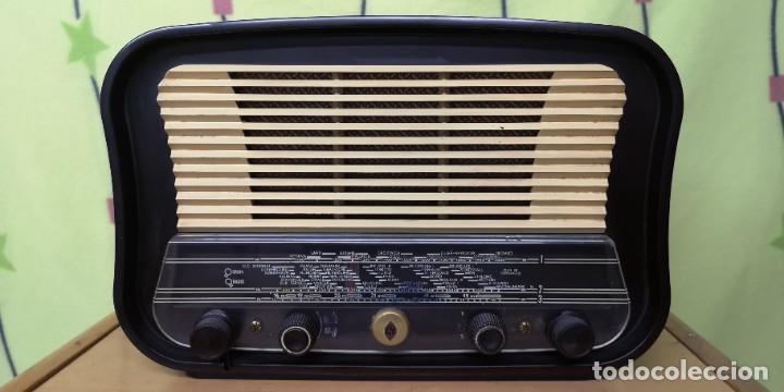 Radios de v&aacute;lvulas: Radio de baquelita Siera - Foto 1