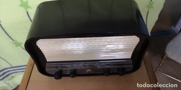 Radios de v&aacute;lvulas: Radio de baquelita Siera - Foto 6