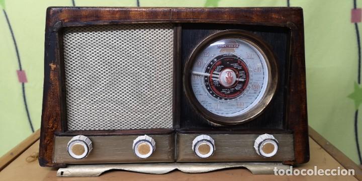 Radios de v&aacute;lvulas: Radio caja de madera REF. RM 2255 - Foto 2