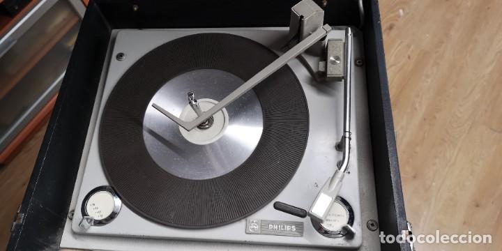Radios de v&aacute;lvulas: Tocadiscos PHILIPS NG 5159, REF. TP5205 - Foto 7