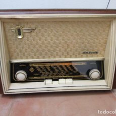 Radios de válvulas: ANTIGUA RADIO DE VÁLVULAS TELEFUNKEN CAMPANELA, U-1546. LEER DESCRIPCIÓN.