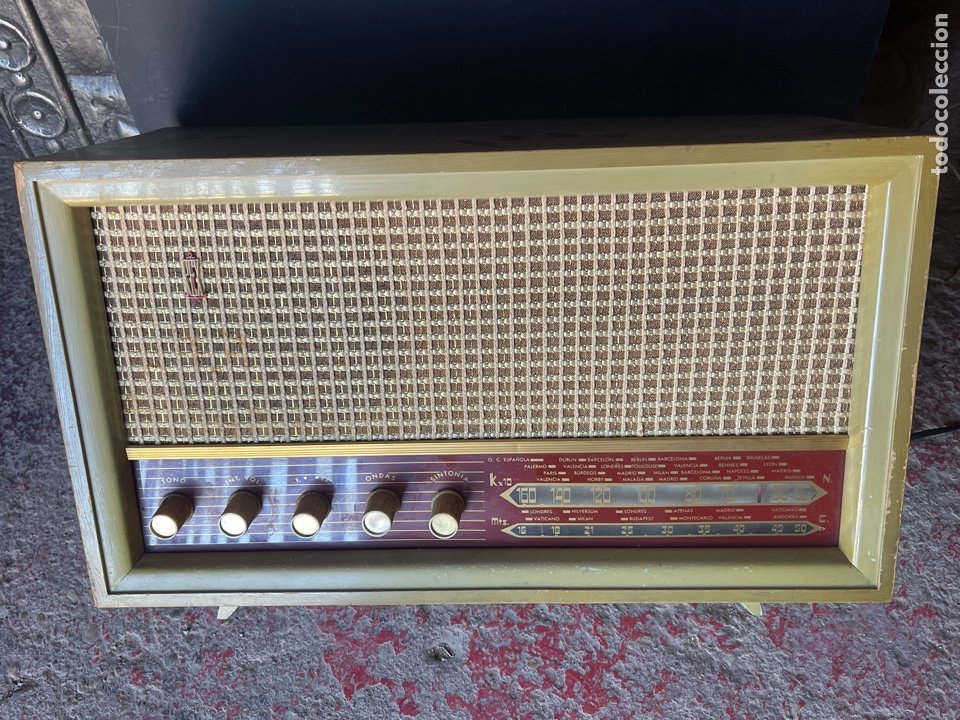 Radio Antigua De Madera Transistor (funciona) Mod 2 - Audio