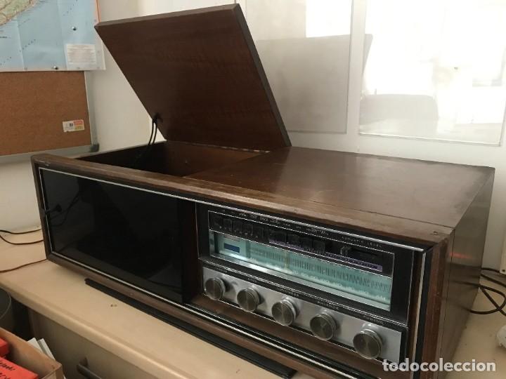 Radios de v&aacute;lvulas: Radio Sylvania a&ntilde;o 1960 - Foto 3