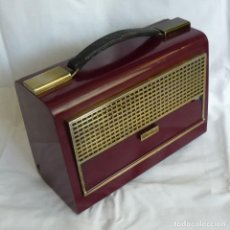 Radios de válvulas: ANTIGUA RADIO DE BAQUELITA TELE-TONE. Lote 362965590