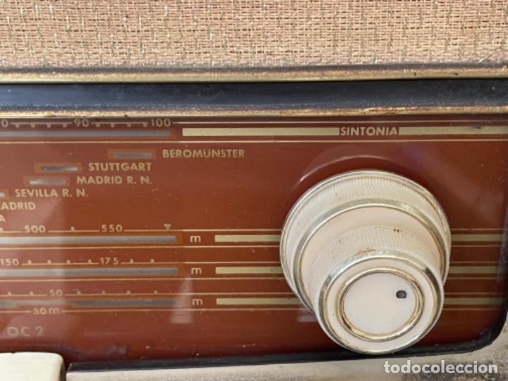 Radios de v&aacute;lvulas: Radio Philips B4E92A - 1959/1960 - Foto 9