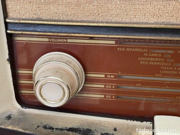 Radios de v&aacute;lvulas: Radio Philips B4E92A - 1959/1960 - Foto 11
