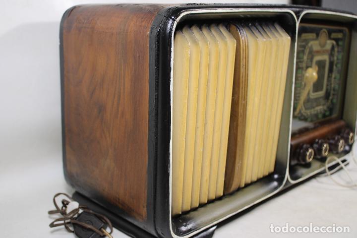 Radios de v&aacute;lvulas: antigua radio de valvulas - Foto 2