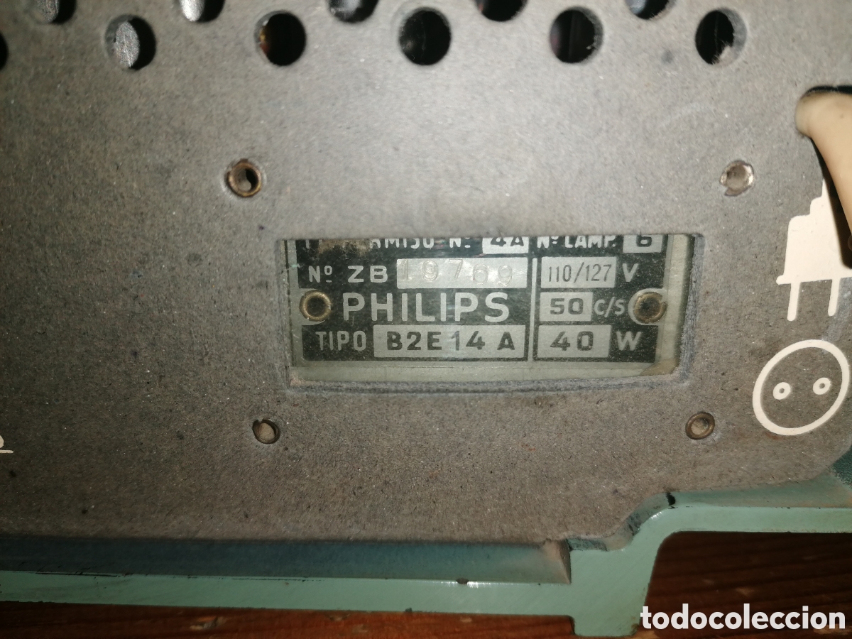 Radios de v&aacute;lvulas: Antigua radio PHILIPS - Foto 3
