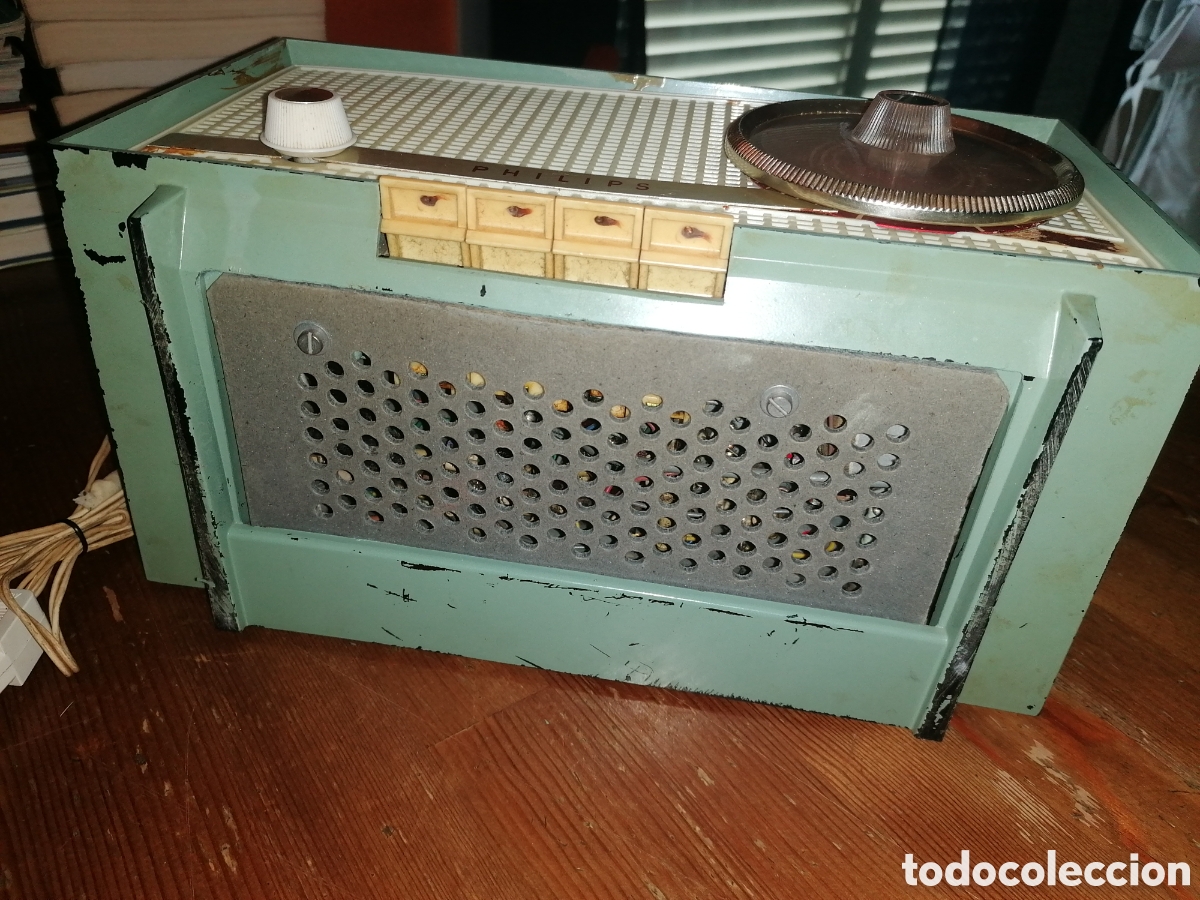 Radios de v&aacute;lvulas: Antigua radio PHILIPS - Foto 9