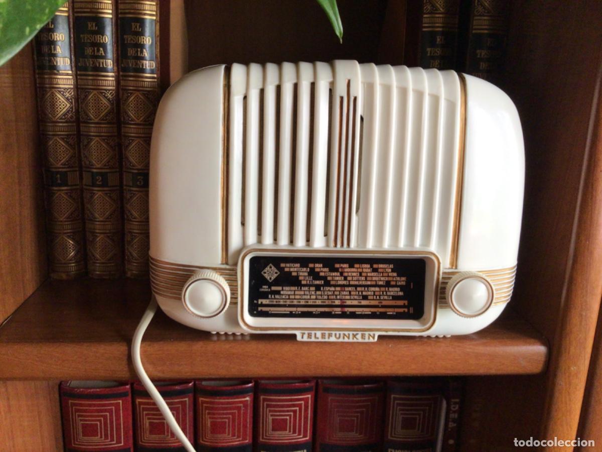 Radios de v&aacute;lvulas: Radio Telefunken Panchito U-1365 - Foto 1