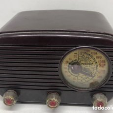 Radios de válvulas: RADIO VALVULAS FUNCIONANDO FABRICADA EN BAQUELITA ESPAÑOLA TAMAÑO PEQUEÑO MIDE 23 X 13 CMTS. Lote 397816774