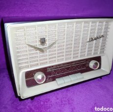 Radios de válvulas: RADIO IBERIA MODELO TG-4714 BAQUELITA AÑOS 60. Lote 399241404