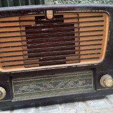 Radios de válvulas: RADIO ANTIGUA PHILIPS BAQUELITA.. Lote 403299989