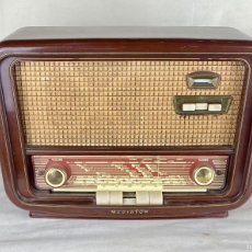 Radios de válvulas: RADIO DE VÁLVULAS MEDIATOR