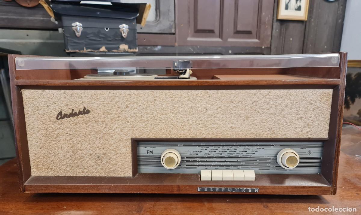 Radios de v&aacute;lvulas: Radio Tocadiscos Telefunken ANDANTE - Foto 2
