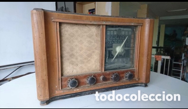 Radios de v&aacute;lvulas: Radio antigua de v&aacute;lvulas marca INTER - Foto 2