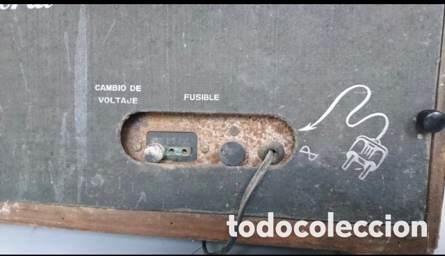 Radios de v&aacute;lvulas: Radio antigua de v&aacute;lvulas marca INTER - Foto 5