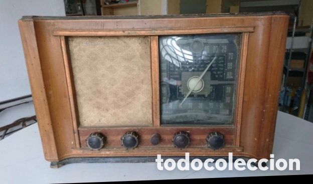 Radios de v&aacute;lvulas: Radio antigua de v&aacute;lvulas marca INTER - Foto 1
