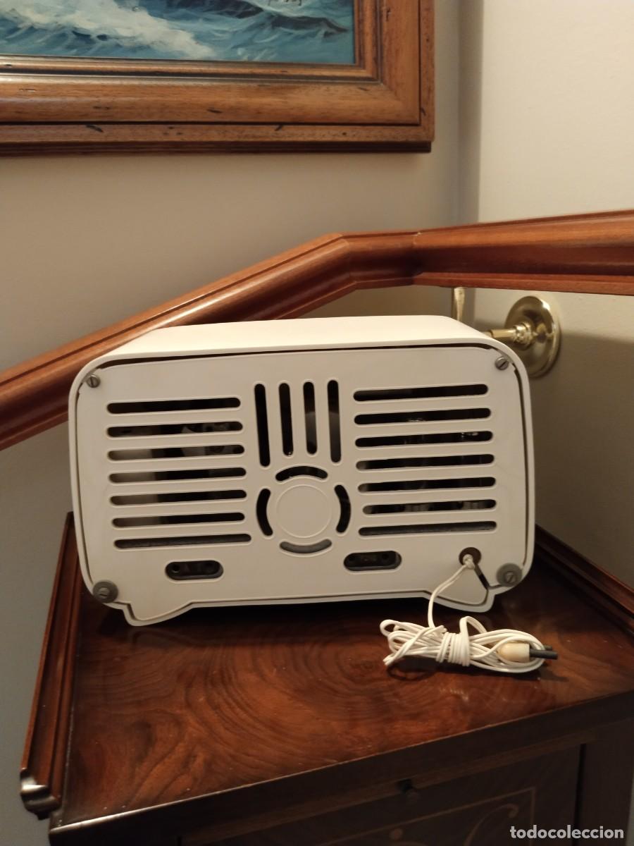 Radios de v&aacute;lvulas: Peque&ntilde;a radio a v&aacute;lvulas funciona - Foto 6