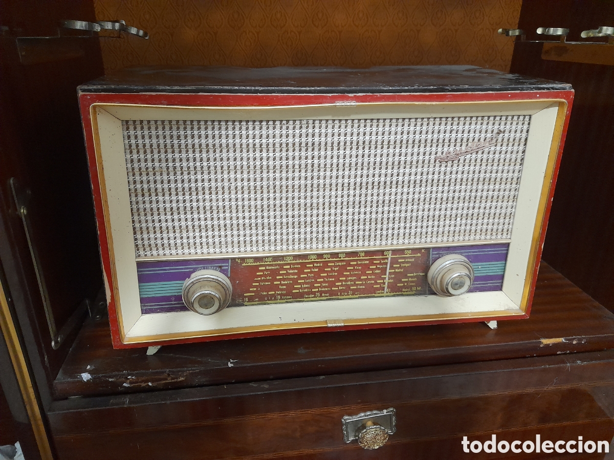 Radio Antigua Madera Philips Valvular (no Funciona) - Audio