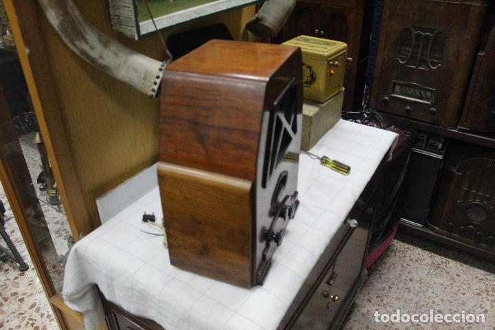 Radios de v&aacute;lvulas: Radio Bila Hvezda - Foto 9