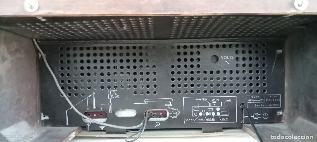 Radios de v&aacute;lvulas: RADIO TOCADISCOS PHILIPS - Foto 4