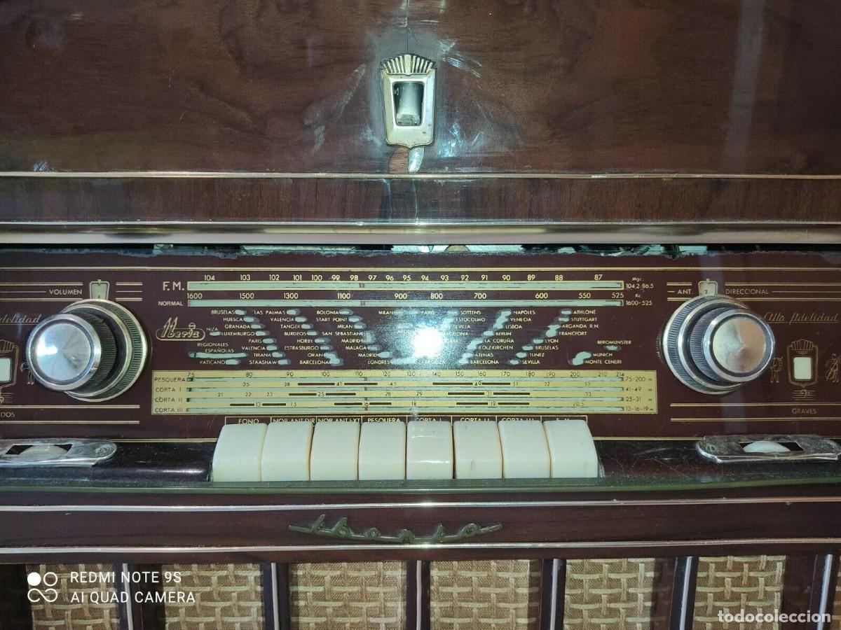 Radios de v&aacute;lvulas: RADIO TOCADISCOS IBERIA A&Ntilde;OS 60 - Foto 2