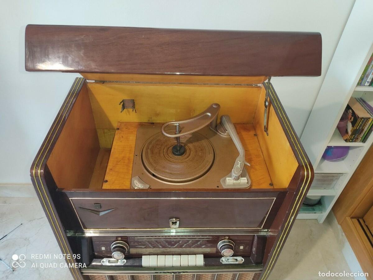 Radios de v&aacute;lvulas: RADIO TOCADISCOS IBERIA A&Ntilde;OS 60 - Foto 3