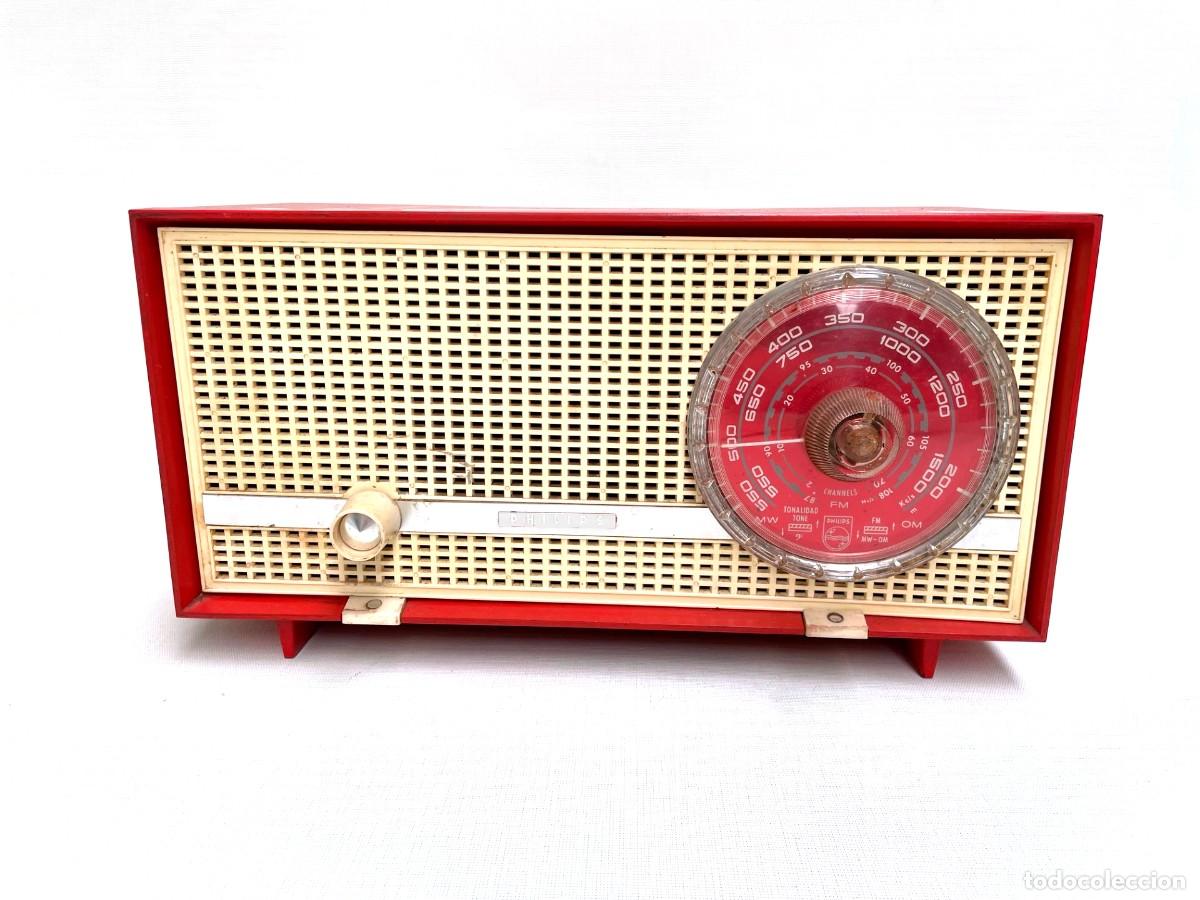 Radios de v&aacute;lvulas: Radio Philiphs modelo B1X08A de v&aacute;lvulas. Funciona (220v) - Foto 1