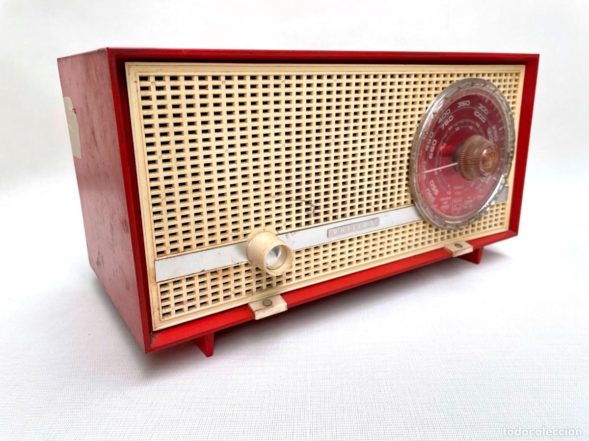 Radios de v&aacute;lvulas: Radio Philiphs modelo B1X08A de v&aacute;lvulas. Funciona (220v) - Foto 2