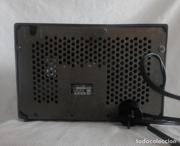 Radios de v&aacute;lvulas: RADIO PHILIPS V&Aacute;LVULAS BE-212-U - 1951 / 52 - Foto 3