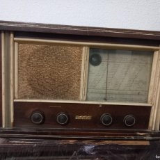 Radios de válvulas: ANTIGUA RADIO RADIOBELL NO FUNCIONA