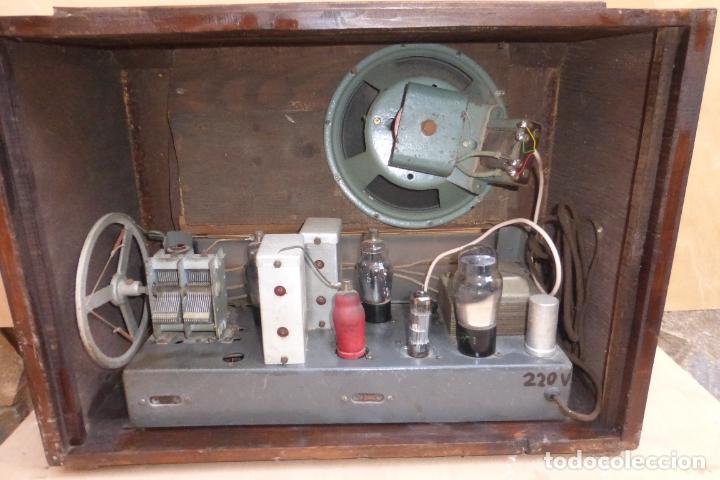 Radios de v&aacute;lvulas: Antig&uuml;a radio de valvulas Funciona - Foto 4