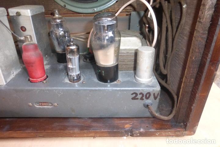 Radios de v&aacute;lvulas: Antig&uuml;a radio de valvulas Funciona - Foto 5