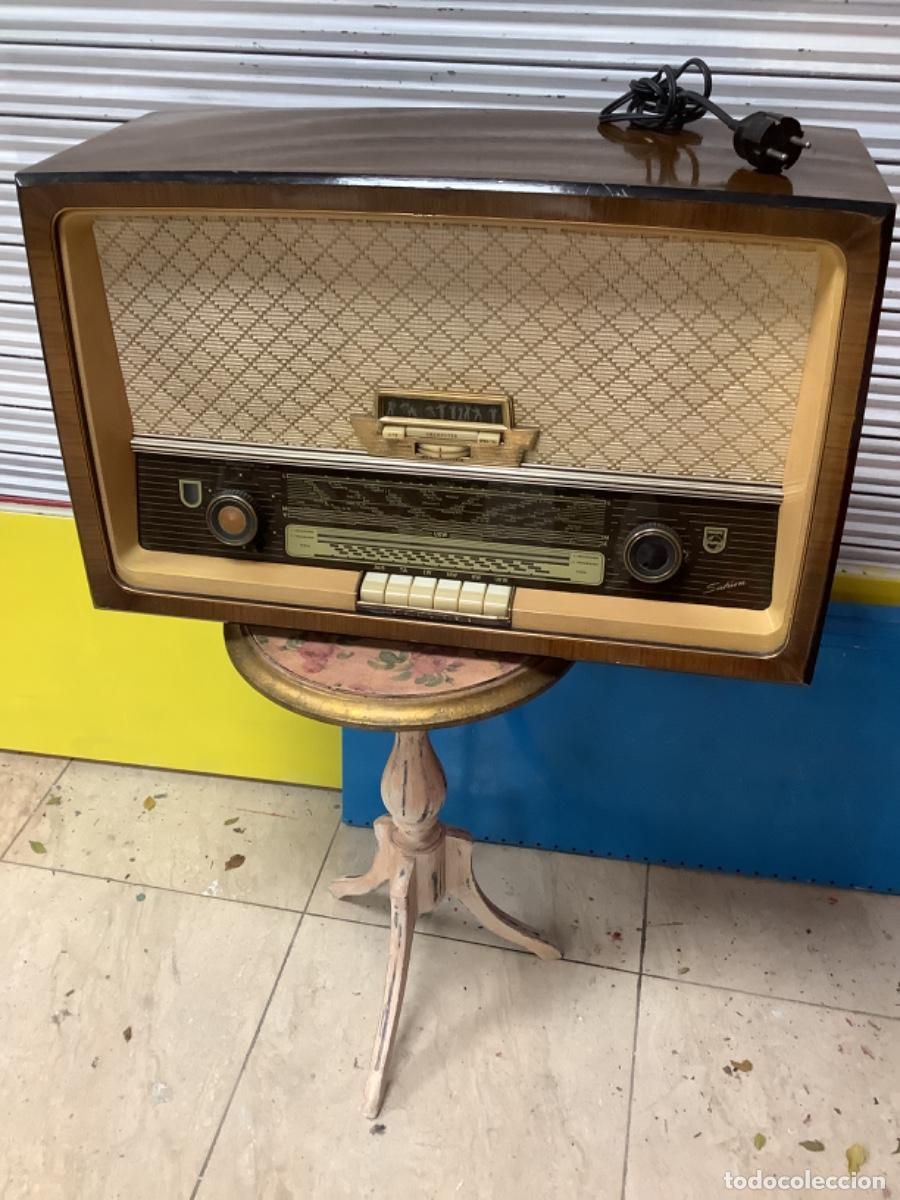 Radios de v&aacute;lvulas: Radio antigua - Foto 2