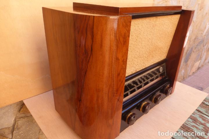 Radios de v&aacute;lvulas: Antig&uuml;a radio de valvulas - Foto 2