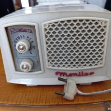 Radios de válvulas: RADIO MINIATURA DE VALVULAS PERIQUITO MONITOR DE FREIXA. FUNCIONANDO