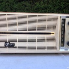 Radios de válvulas: RADIO GENERAL ELECTRIC T155A-T156A / FUNCIONANDO