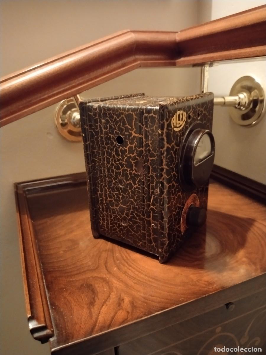 Radios de v&aacute;lvulas: Antiguo elevador de red con voltimetro - Foto 2