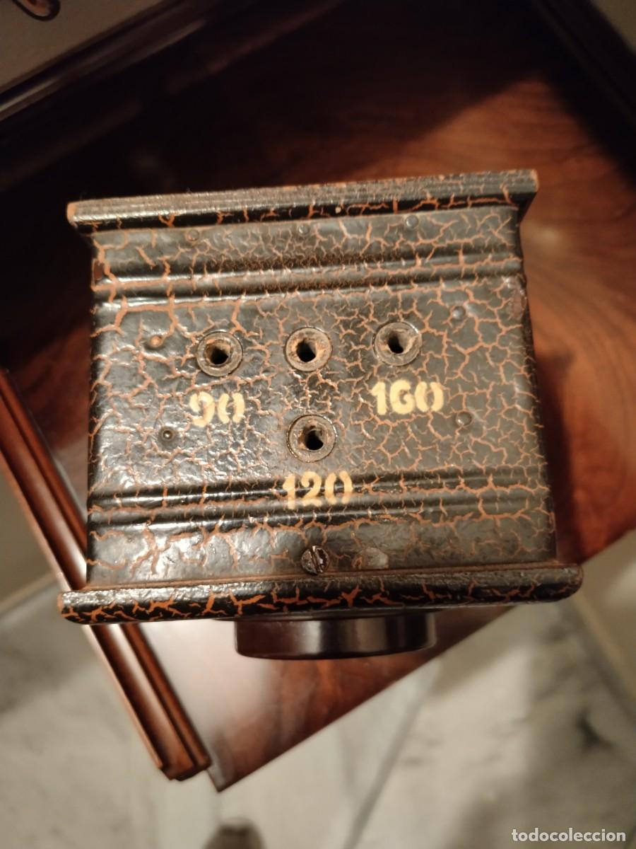 Radios de v&aacute;lvulas: Antiguo elevador de red con voltimetro - Foto 6