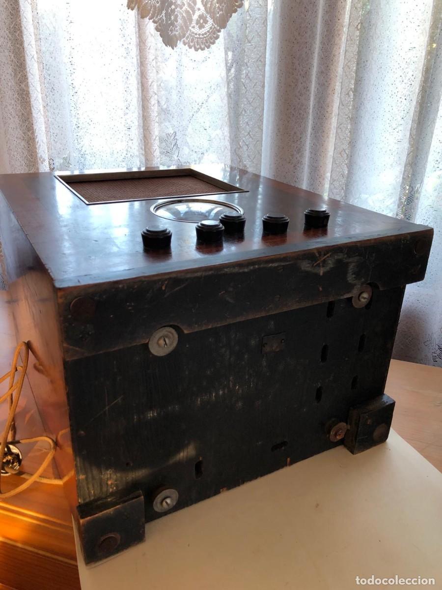 Radios de v&aacute;lvulas: RADIO CAPILLA LA VOZ DE SU AMO / FUNCIONANDO - Foto 4