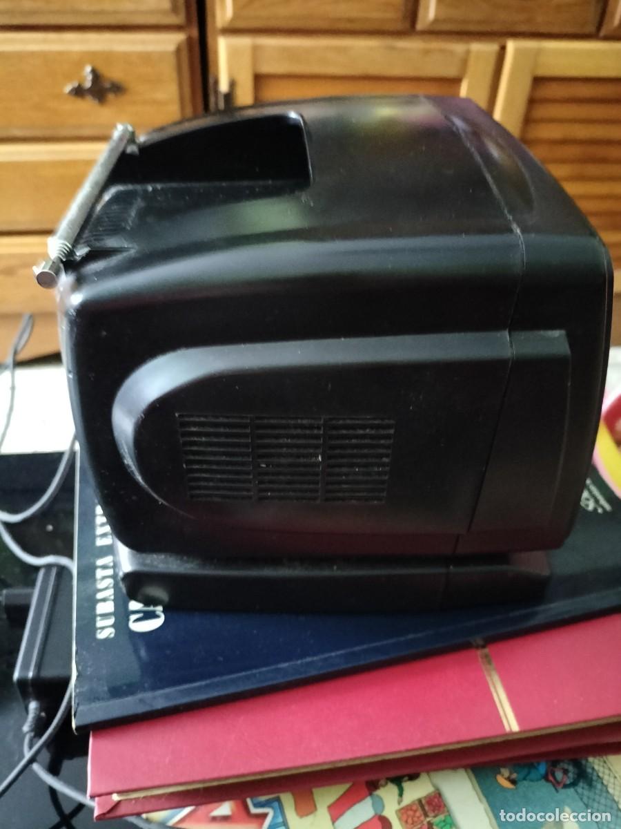 Radios de v&aacute;lvulas: Radio televisor - Foto 2