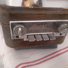 Radios de válvulas: TRÈS ANCIEN ET RARE AUTORADIO BECKER TYPE MONACO , FOR MÈRCEDÈS ( SE TROUVE A OUJDA AU MAROC )