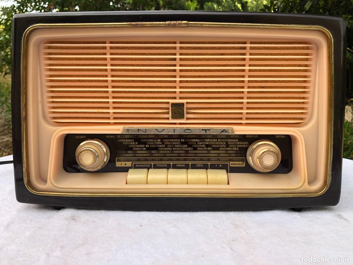 Radios de v&aacute;lvulas: RADIO ANTIGUA INVICTA 6471 / FUNCIONANDO - Foto 1