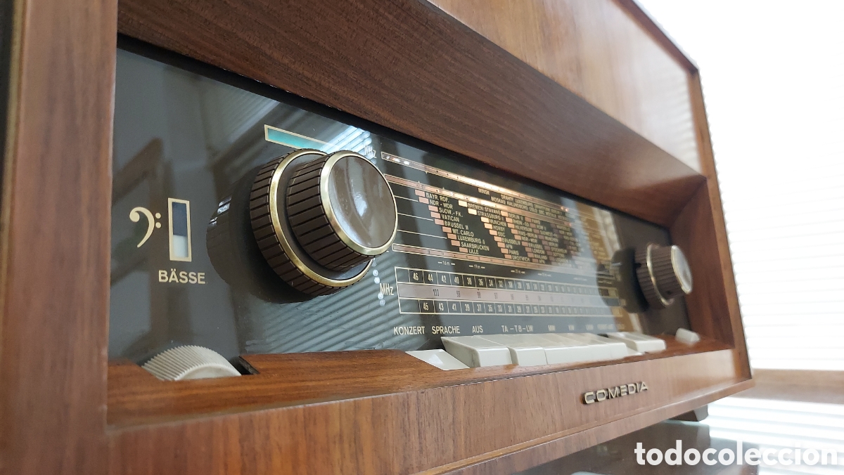 Radios de v&aacute;lvulas: Radio de v&aacute;lvulas Graetz. A&ntilde;o 1962 - 1963 - Foto 6