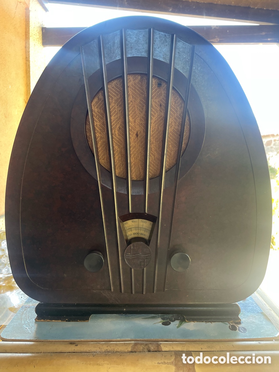 Radios de v&aacute;lvulas: Radio de Capilla Philips 834 de 1933 - Foto 1