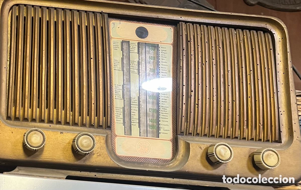 Radios de v&aacute;lvulas: Radio antigua vintage - Foto 1
